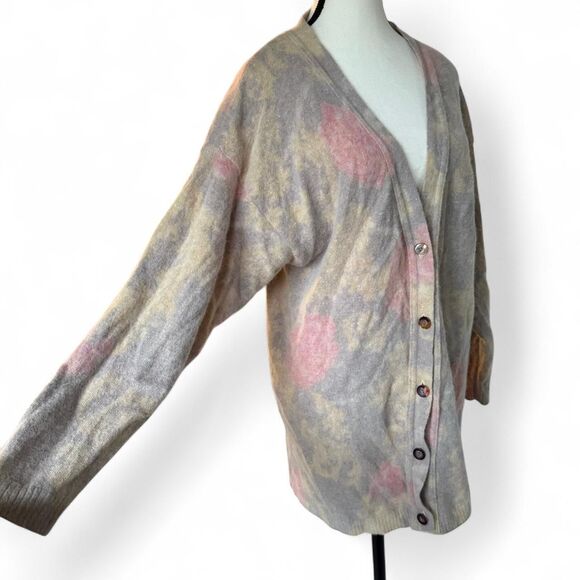 Gabriella T lightweight pastel floral angora wool blend cardigan, Size L - Picture 2 of 6